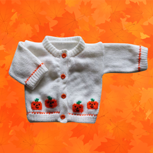 Charger l'image dans la galerie, Pumpkin Baby Sweater, Halloween Personalized Knitted Infant Cardigan, Custom Shower Gift