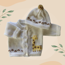 Load image into Gallery viewer, 0222  Sweater Giraffe
