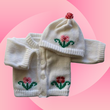 Load image into Gallery viewer, 0256A Sweater Flowers