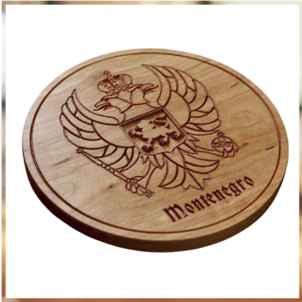 TR541 Trivet Crest