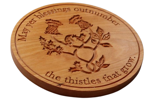 TR466 Trivet Thistles