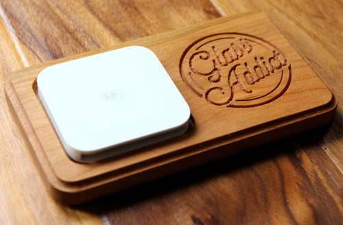 SQ080 Square Reader Stand Glass Addict